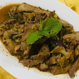 น้ำตกหมู