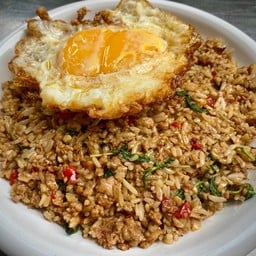 กะเพราหมูคลุกข้าว