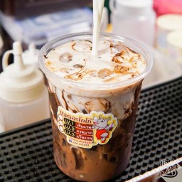 แรดอะโกโก้/น้ำปั่น/ห่อหมกทะเลย่าง/อาหารตามสั่ง