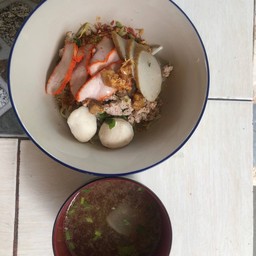 ร้านก๋วยเตี๋ยวป้าต้อย