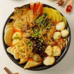 อาถวนหมาล่า阿团麻辣ATUAN MALA - ดินแดง อาถวนหมาล่า阿团麻辣ATUAN MALA - ดินแดง