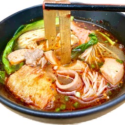 หม่าล่าทั่งหมู+ใส้เป็ด ฟรีเป๊ปซี่แก้วโอ่ง