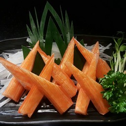 ปูอัดซาชิมิ