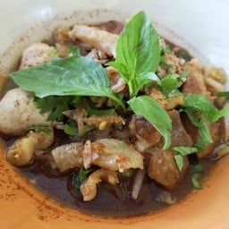 เกาเหลาน้ำตก