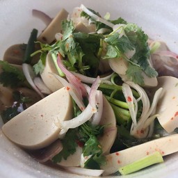 ยำหมูยอ