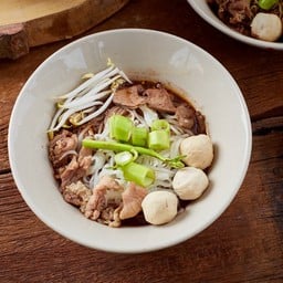 ก๋วยเตี๋ยวเรือ ต ตา สาขาปั๊มบางจากติดโฮมโปรบุรีรัมย์ อิสาณ
