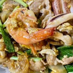 ผัดซีอิ๊วทะเล