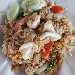 ข้าวผัดทะเล