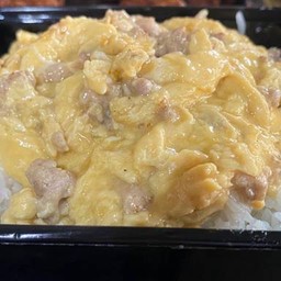 ข้าวไข่ข้นหมูสับ