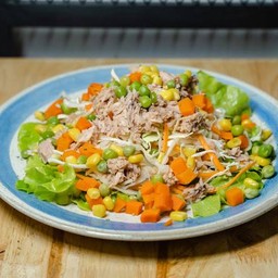 สลัดทูน่ามายองเนส