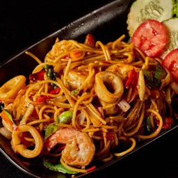 สปาเก็ตตี้ผัดขี้เมาทะเล