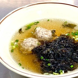 ซุปสาหร่ายหมูสับ