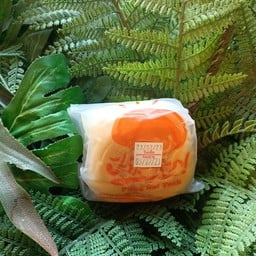 ปังไสสังขยา สีส้ม  (ปังไส้แตก)