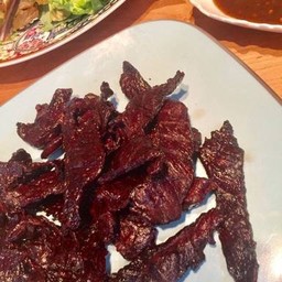 เนื้อแดดเดียวทอด