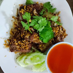 ซี่โครงหมูทอดกระเทียม