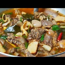 ต้มแซบเครื่องใน