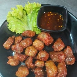 สามชั้นทอดซีอิ๊ว