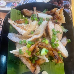 คอหมูย่าง