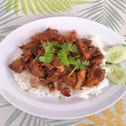 ข้าว 2 ใจ ขาหมู+คากิ (ผัดหม่าล่า)