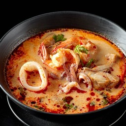 ต้มยำหมึกน้ำใส