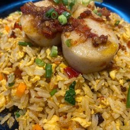 ข้าวผัดหอยเชลผัดซอสxo