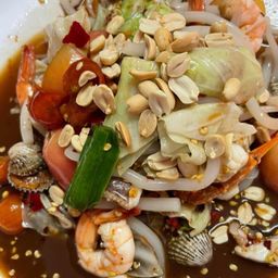 ตำด๊องแด๊ง-ทะเล