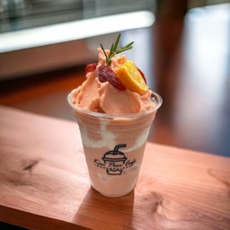 สตรอว์เบอร์รี่ ส้ม โยเกิร์ต สมูทตี้