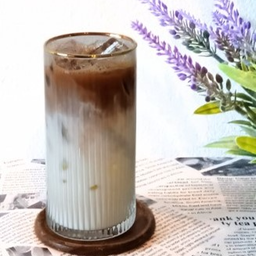 Iced Oat Milk Latte