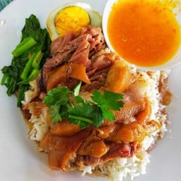 ข้าวขาหมู