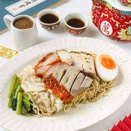 บะหมี่ เฉโป (เป็ด+หมูแดง+หมูกรอบ+กุนเชียง+ไข่)