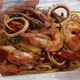 สปาเก็ตตี้ขี้เมาทะเล