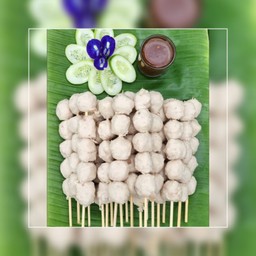 ลูกชิ้นเอ็นหมู ไม้ละ