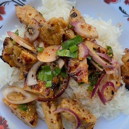 ข้าวยำไก่แซ่บ