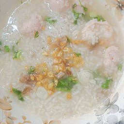 ข้าวต้มหมูสับ