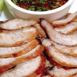 คอหมูย่าง