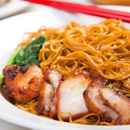 บะหมี่เกี๊ยวซอสเสฉวน (แห้ง)