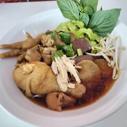 ร้านกะเพราประชุมมิตรซอย4 ประชุมมิตร บ้านฉาง