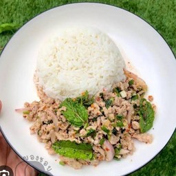 ข้าวหน้าลาบหมู