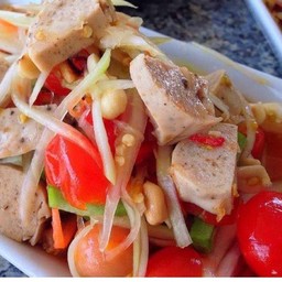 ส้มตำหมูยอ