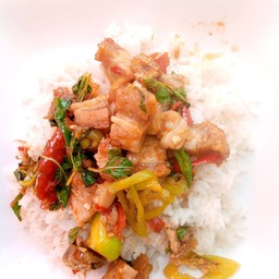 อาหารตามสั่งกระทะแตก