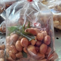 ถั่วทอดสมุนไพร