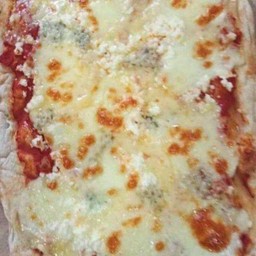 พินซ่าชีสสี่อย่าง Pinsa 4 cheese