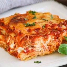 ลาซานญ่าหมู Pork Lasagna