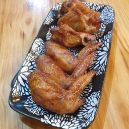 ปีกไก่รมควัน 6 ชิ้น