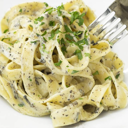 พาสต้าครีมทรัฟเฟิล Pasta cream truffle