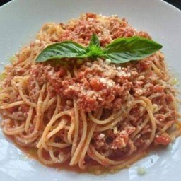 Pasta Bolognese พาสต้าโบโลนีส