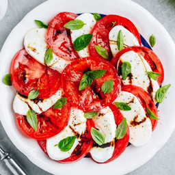 คาเปรเซ่สลัด Caprese