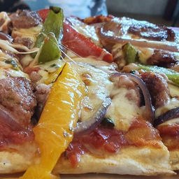 Pinsa ltalian sausage พินซ่าไส้กรอกอิตาเลียน