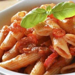 Pasta Arrarbiata พาสต้าซอสมะเขือเทศพริกสด