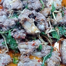 ผัดเผ็ดซี่โครงหมู